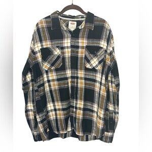 Levi's Flannel Plaid Shirt Size XL